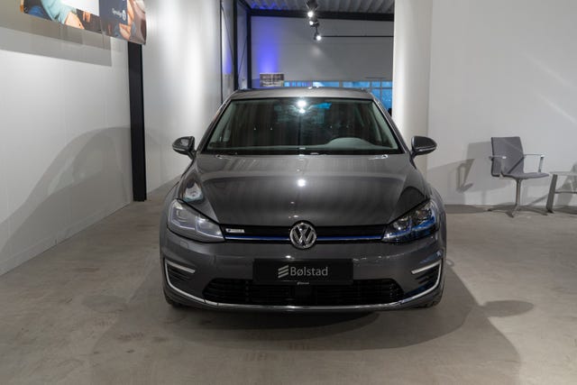 WVWZZZAUZK8907971 2019 VOLKSWAGEN GOLF-2