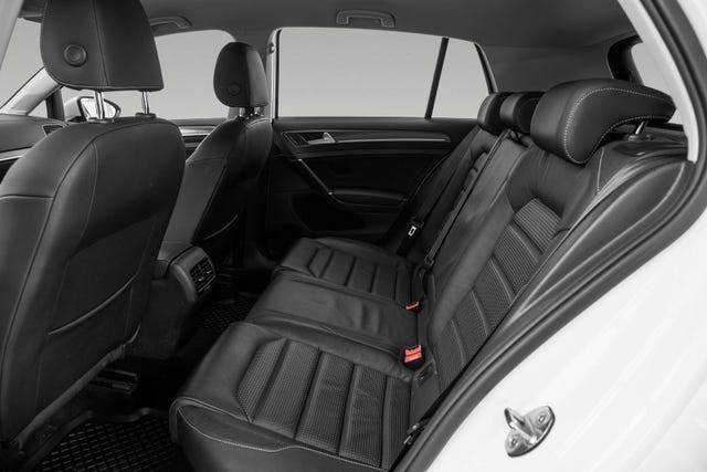 2019 VOLKSWAGEN GOLF - 12