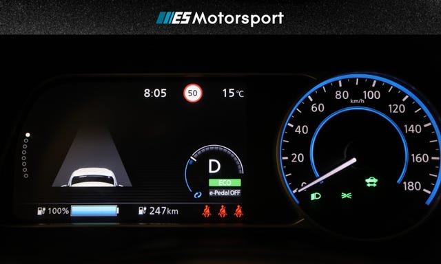 2018 NISSAN LEAF - 23