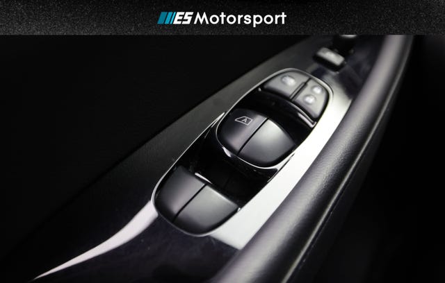 2018 NISSAN LEAF - 27