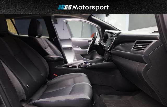 2018 NISSAN LEAF - 17