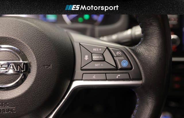 2018 NISSAN LEAF - 25