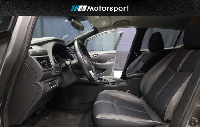 2018 NISSAN LEAF - 12