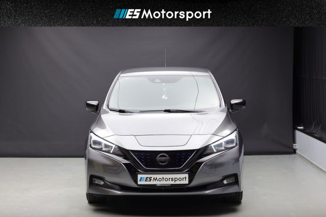 SJNFAAZE1U0023781 2018 NISSAN LEAF-4