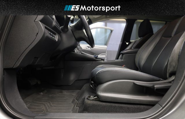 2018 NISSAN LEAF - 11
