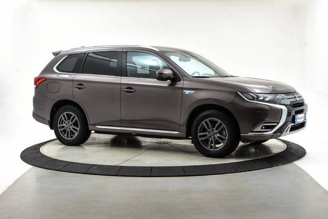 2020 MITSUBISHI OUTLANDER - 7