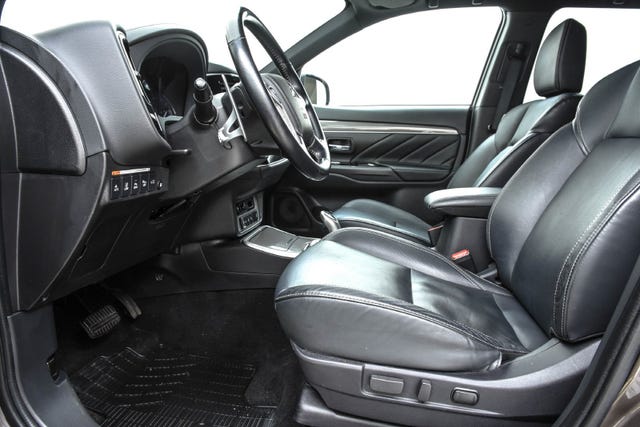 2020 MITSUBISHI OUTLANDER - 13