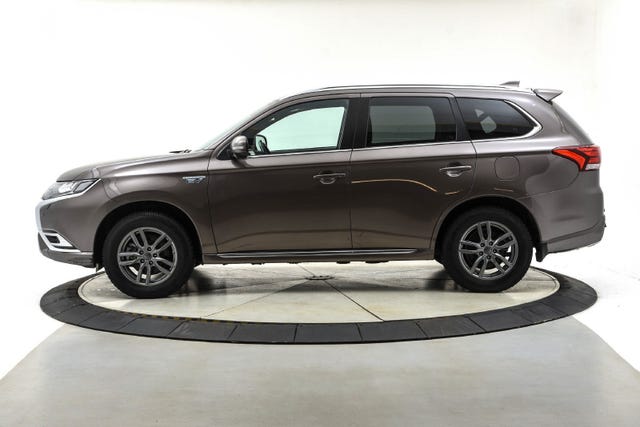 JMBXDGG3WLZ027371 2020 MITSUBISHI OUTLANDER-1