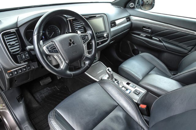 2020 MITSUBISHI OUTLANDER - 15