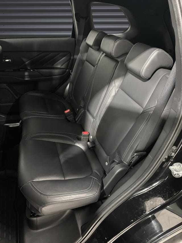 2020 MITSUBISHI OUTLANDER - 14