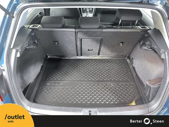 WVWZZZAUZJW903721 2018 VOLKSWAGEN GOLF-3