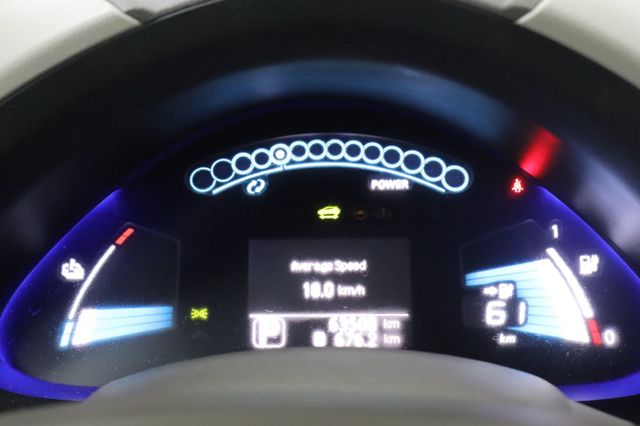 2012 NISSAN LEAF - 11