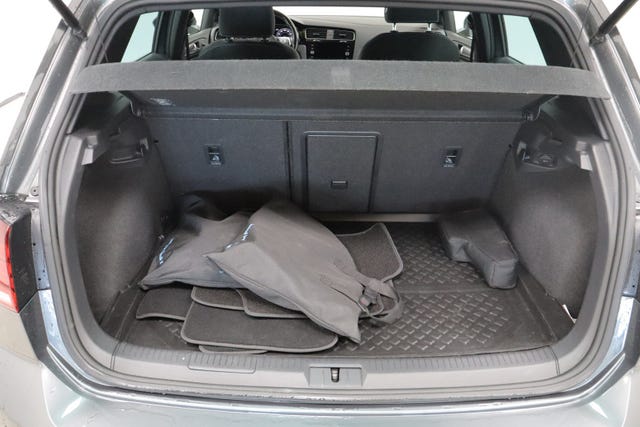 2018 VOLKSWAGEN GOLF - 25