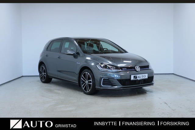 WVWZZZAUZJW805620 2018 VOLKSWAGEN GOLF-0