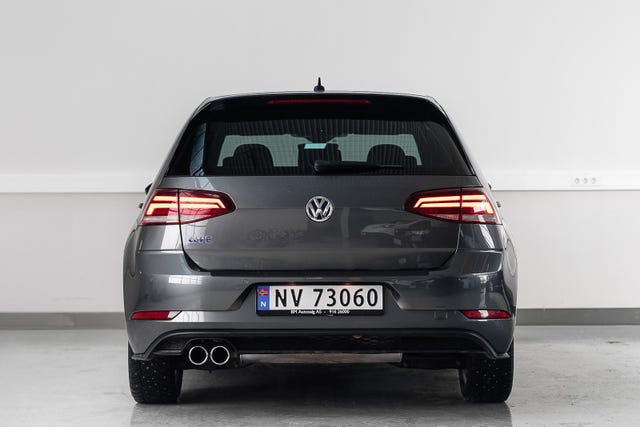 WVWZZZAUZJW800865 2018 VOLKSWAGEN GOLF-4