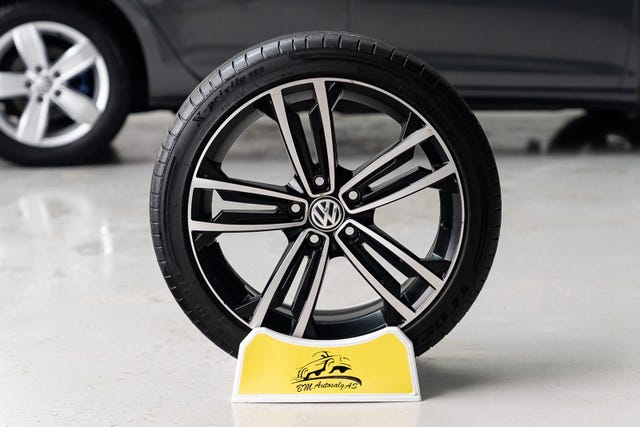 2018 VOLKSWAGEN GOLF - 35