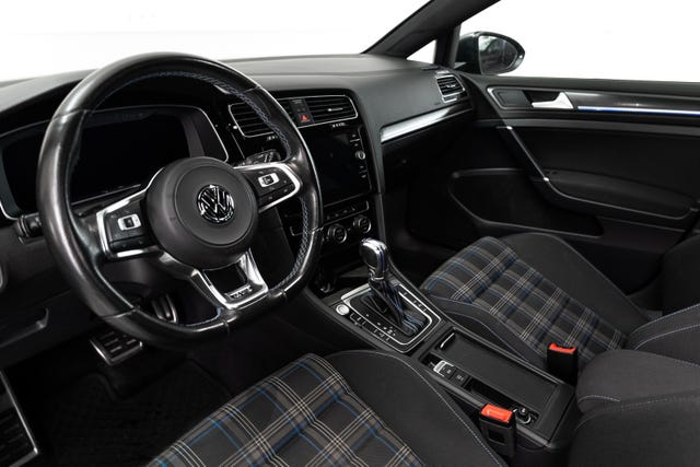 2018 VOLKSWAGEN GOLF - 10