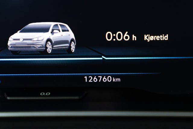 2018 VOLKSWAGEN GOLF - 17