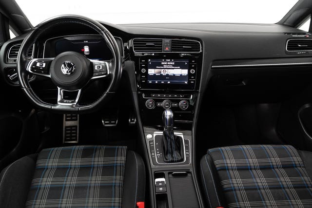 2018 VOLKSWAGEN GOLF - 11
