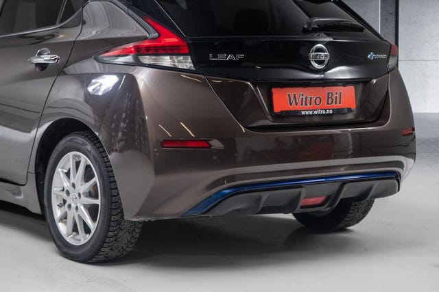 2018 NISSAN LEAF - 8