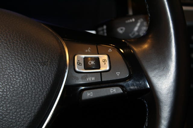 2019 VOLKSWAGEN GOLF - 14