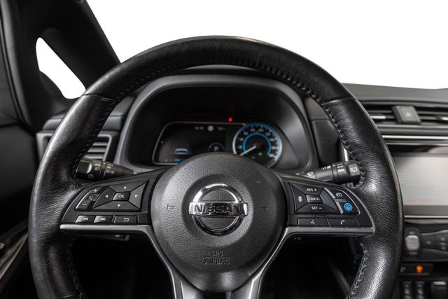 SJNFAAZE1U0016827 2018 NISSAN LEAF-5