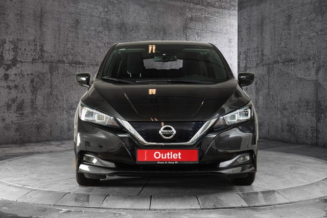 SJNFAAZE1U0016827 2018 NISSAN LEAF-1