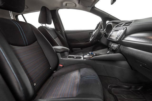 2018 NISSAN LEAF - 16