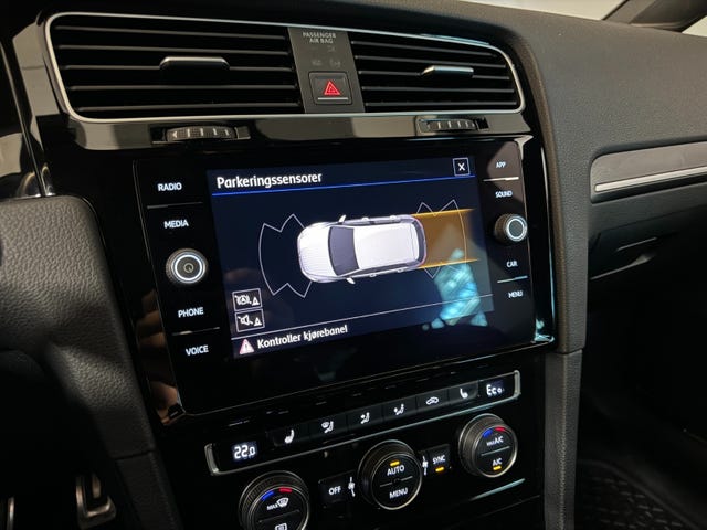 2018 VOLKSWAGEN GOLF - 21