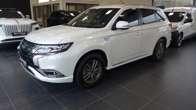 JMBXDGG3WLZ022097 2020 MITSUBISHI OUTLANDER-1