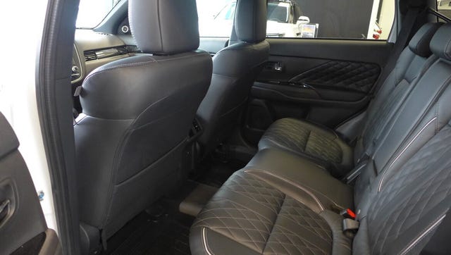 2020 MITSUBISHI OUTLANDER - 26