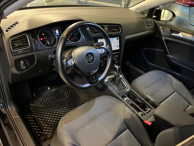 2019 VOLKSWAGEN GOLF - 10