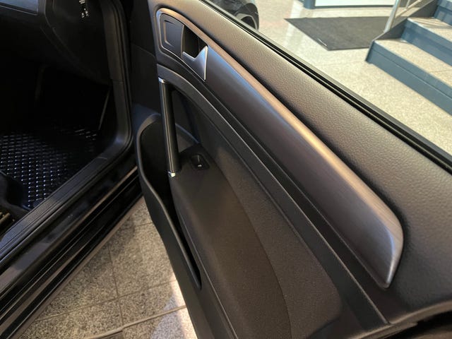 2019 VOLKSWAGEN GOLF - 23