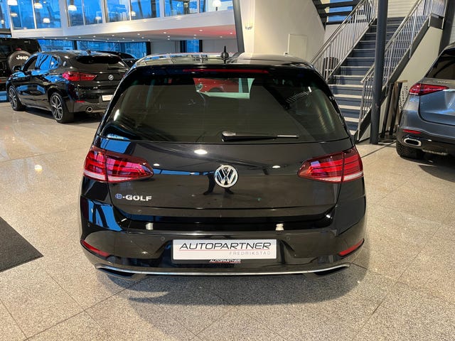 2019 VOLKSWAGEN GOLF - 8