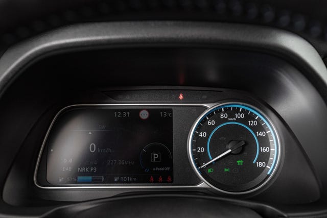 2018 NISSAN LEAF - 7