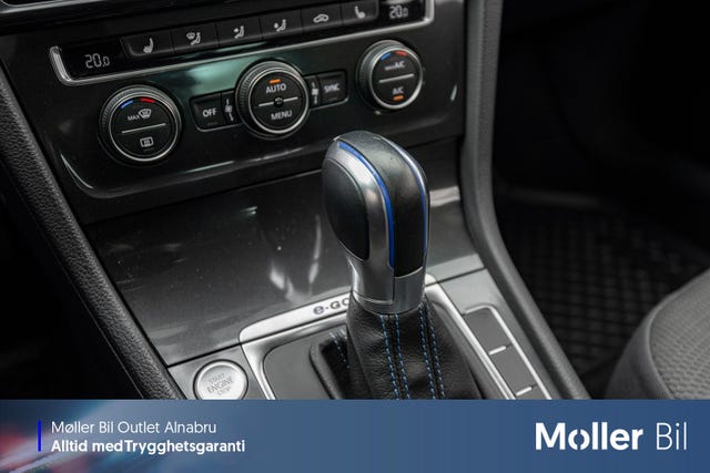 2018 VOLKSWAGEN GOLF - 18