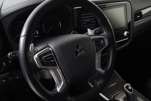 2020 MITSUBISHI OUTLANDER - 13
