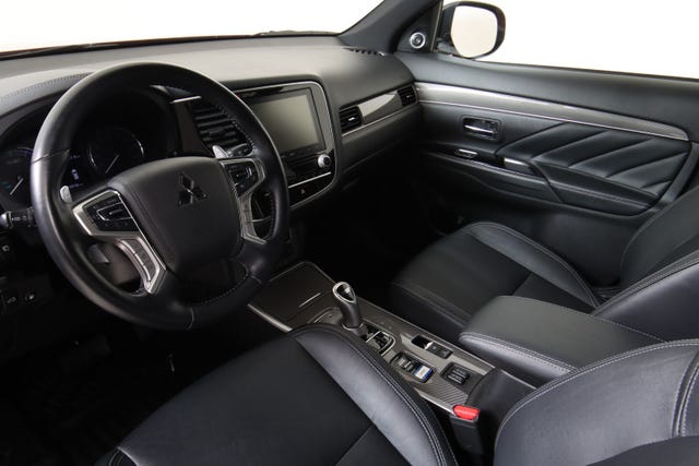 2020 MITSUBISHI OUTLANDER - 12