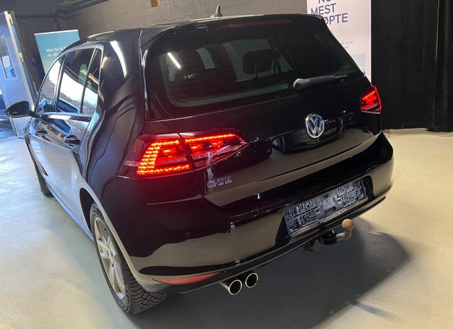 2015 VOLKSWAGEN GOLF - 14