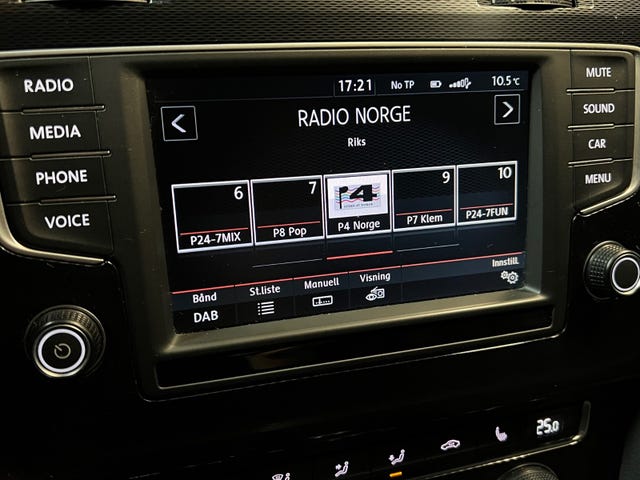 2015 VOLKSWAGEN GOLF - 43