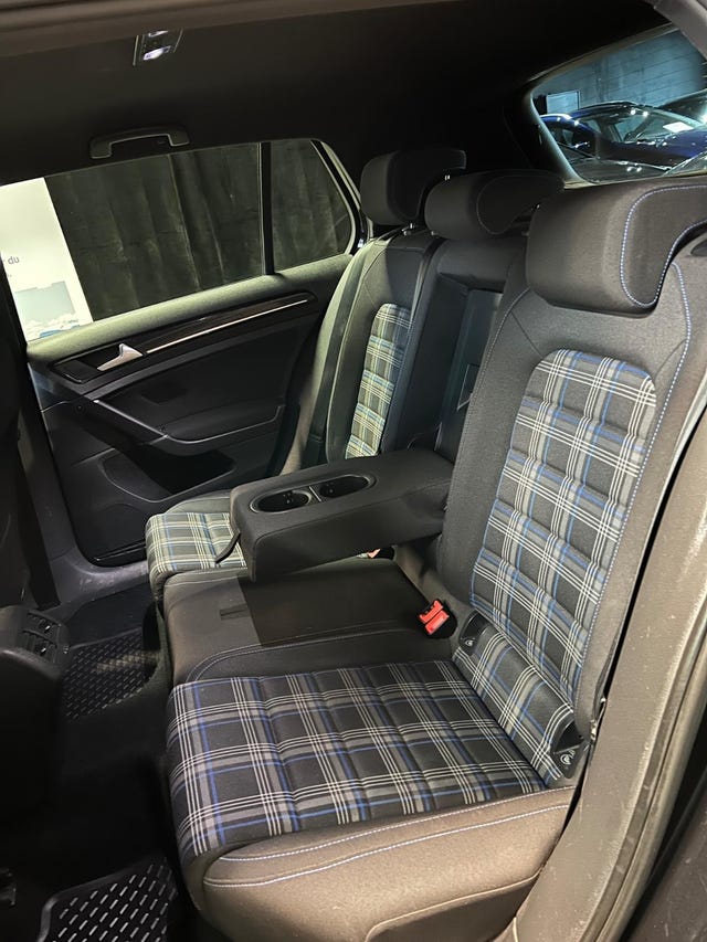 2015 VOLKSWAGEN GOLF - 21