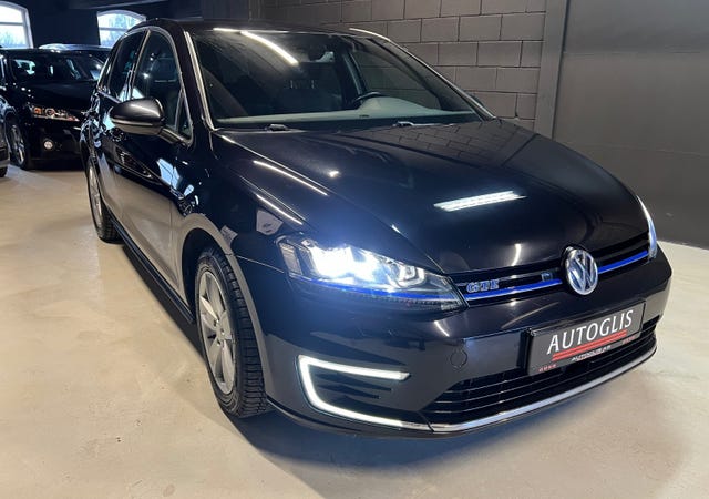 2015 VOLKSWAGEN GOLF - 10