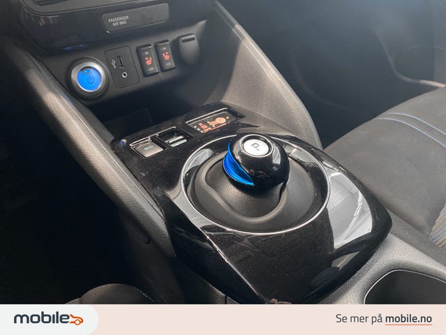 2018 NISSAN LEAF - 15
