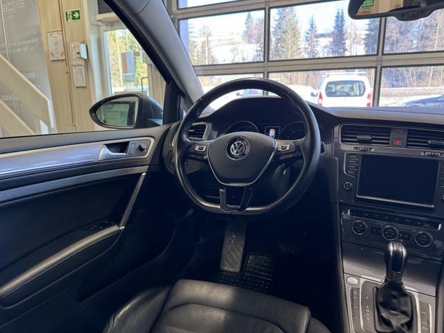 2015 VOLKSWAGEN GOLF - 14