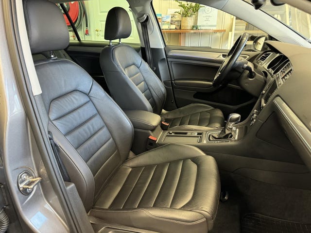 2015 VOLKSWAGEN GOLF - 17