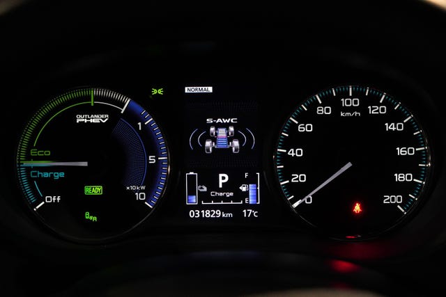 2020 MITSUBISHI OUTLANDER - 47