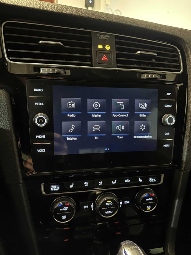 2019 VOLKSWAGEN GOLF - 14