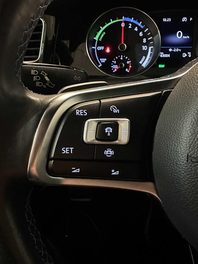 2019 VOLKSWAGEN GOLF - 17