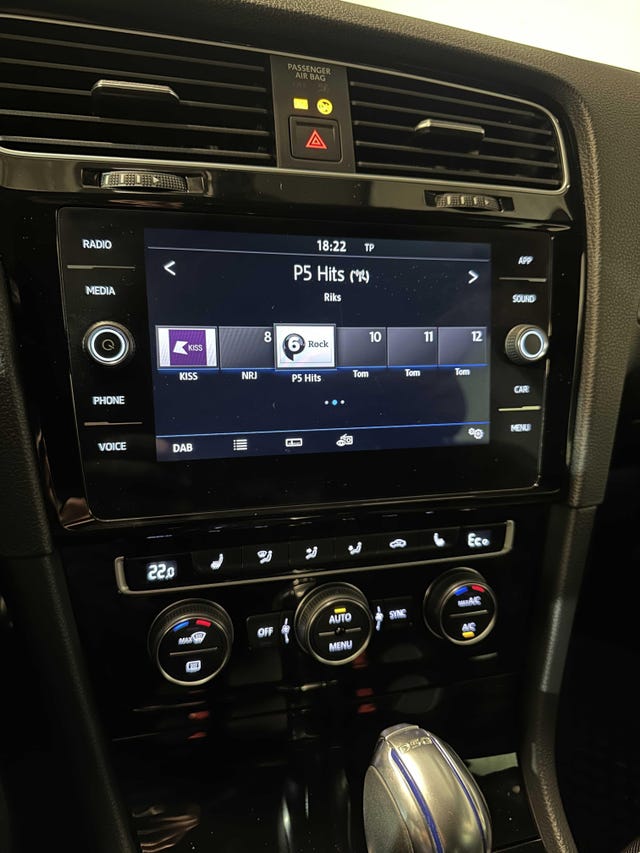 2019 VOLKSWAGEN GOLF - 10