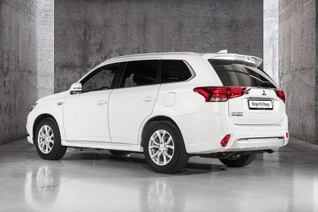 2020 MITSUBISHI OUTLANDER - 9
